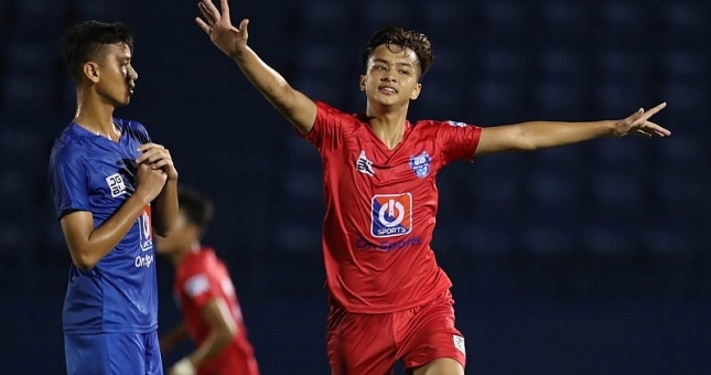 Lò đào tạo hàng đầu châu Á lại xưng vương ở giải trẻ Quốc gia