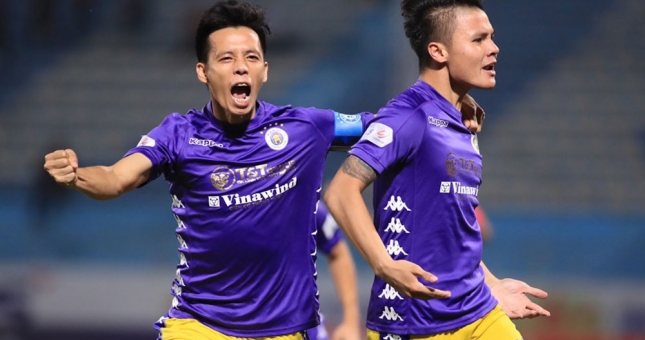 Văn Quyết và Quang Hải cạnh tranh danh hiệu Cầu thủ hay nhất V-League 2020