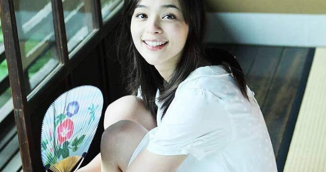 Vợ ngoại binh Sài Gòn là diễn viên phim Nhật Bản
