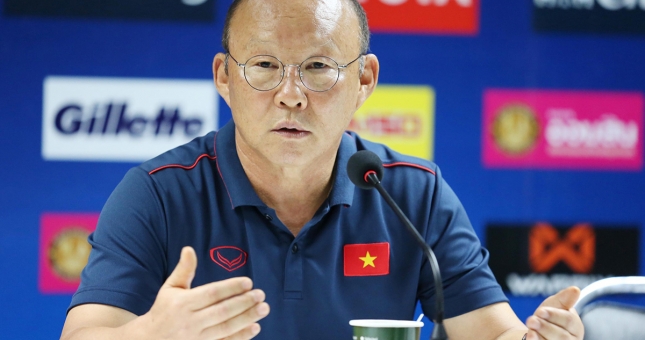 Cựu tiền đạo ĐT Việt Nam phản đối HLV Park Hang Seo