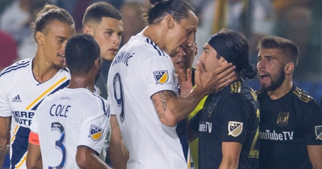 Lee Nguyễn hé lộ về vụ 'đấu khẩu' với Ibrahimovic