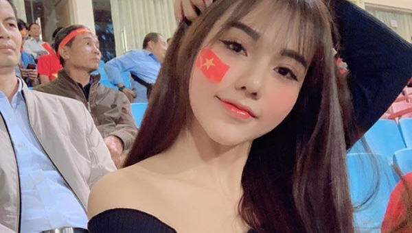 Hoàng Đức chính thức công khai người yêu xinh đẹp của mình