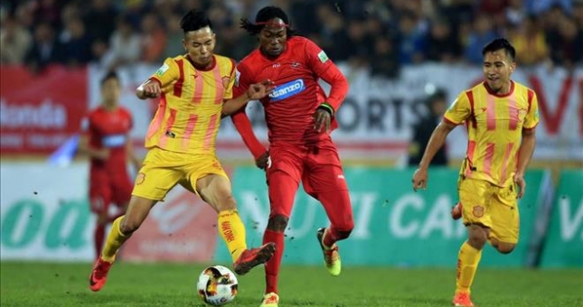 VIDEO: Sao trẻ tỏa sáng, Nam Định hủy diệt Hải Phòng trên sân nhà