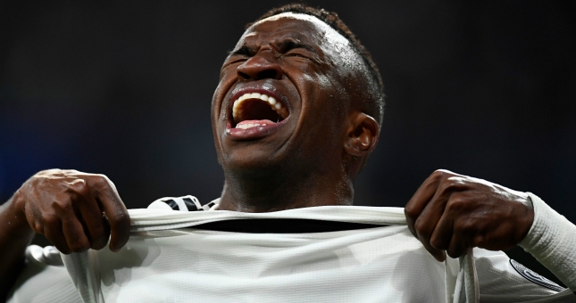 VIDEO: Vinicius khóc nức nở gợi nhớ hình ảnh của Ronaldo