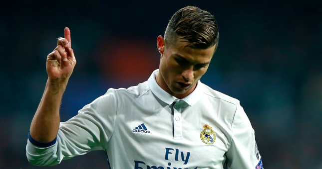 Cựu chủ tịch Real chỉ trích nặng nề Perez vì bán Ronaldo