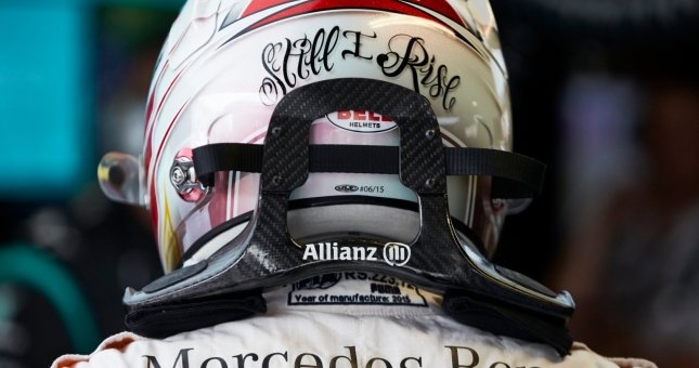 Sự kỳ diệu đến không ngờ của trang phục cho các tay đua F1