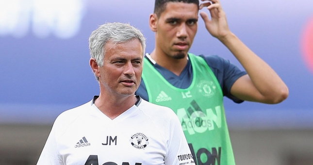Mourinho khen ngợi Smalling sau khi 'hạ đẹp' Messi