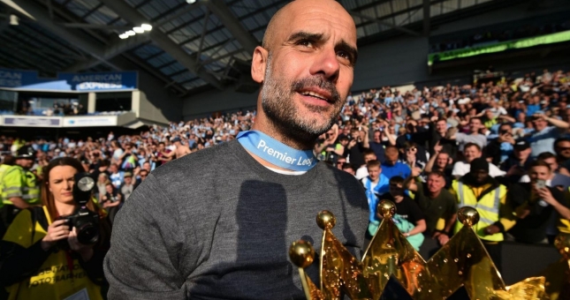 Pep Guardiola chưa hài lòng về cú ăn ba của Man City