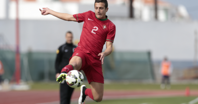 Sao MU đá chính, U20 Bồ Đào Nha thắng chật vật Hàn Quốc