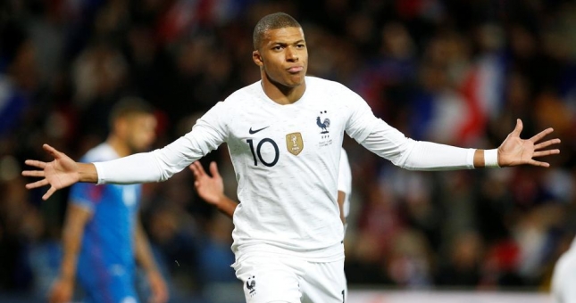 Mbappe chính thức yêu cầu rời PSG, Real có vào cuộc?