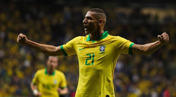 VIDEO: Neymar chấn thương, Brazil vẫn đánh bại Qatar