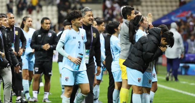 CĐV Thái Lan nói gì sau thất bại bẽ bàng 0-13 tại World Cup?