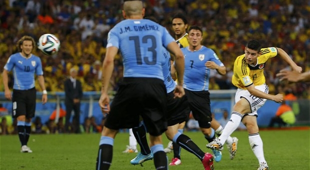 James Rodriguez lập siêu phẩm đẹp nhất năm 2014 - Ngày này năm xưa