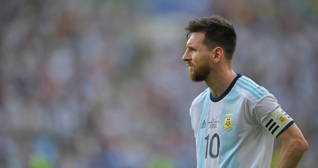 Messi có từ giã ĐT Argentina hay không?
