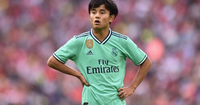 'Messi Nhật Bản' bị đẩy khỏi Real, chuyển đến đội bóng của Ronaldo