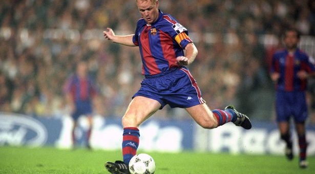 VIDEO: Huyền thoại Barca tự kiến tạo cho mình ghi bàn theo cách chưa từng có