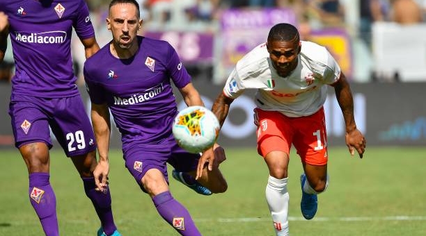 Ronaldo im tiếng, Juventus bị cầm hòa thất vọng