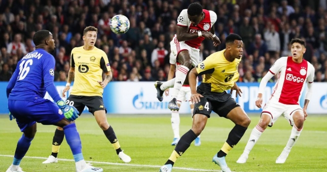 Ajax đại thắng trận mở màn Cúp C1 châu Âu