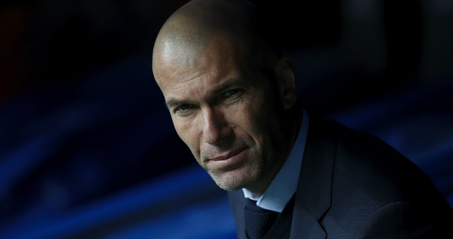 CĐV Real yêu cầu cái tên thay thế Zidane