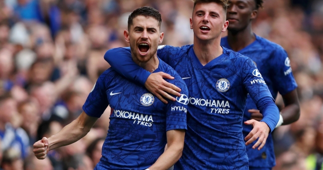 Jorginho tỏa sáng, Chelsea kiếm trọn 3 điểm trên sân nhà