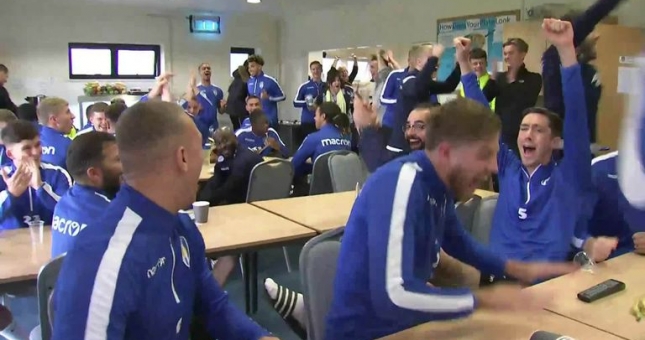 'Được' gặp MU ở Cúp Liên đoàn, đội hạng 3 ăn mừng như vô địch