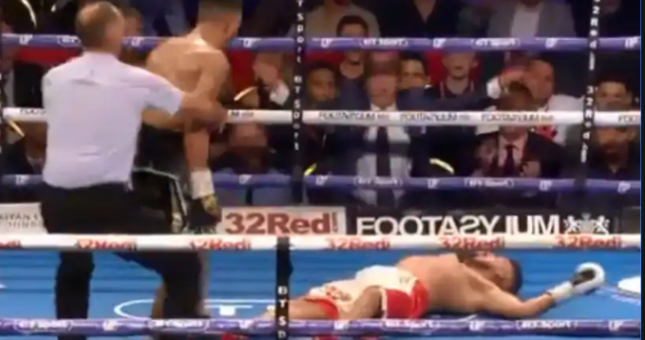 VIDEO: Võ sĩ 'cà khịa' đối thủ và cái kết 'dở khóc dở cười'