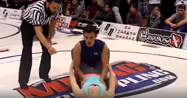 VIDEO: Trận đấu võ nhạy cảm nhất thế giới, mỹ nữ đọ sức đàn ông