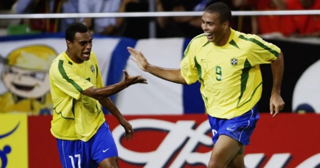 Nhà vô địch World Cup từng thất bại thảm hại ở V.League 