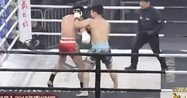 Đạo trưởng Võ Đang ăn đòn bầm dập, gục ngã trước võ sĩ Nhật Bản