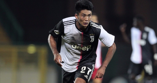 Những bí ấn xung quanh sự nghiệp của 'Ronaldo Triều Tiên'