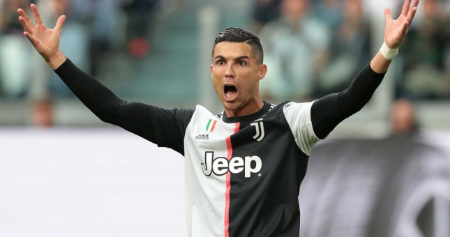 Capello: 'Ronaldo chỉ hay nếu mắc màn trong vòng cấm'