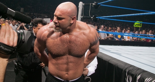 Siêu đô vật bị bắt ngay sau khi đập nhừ tử 'quái thú WWE'