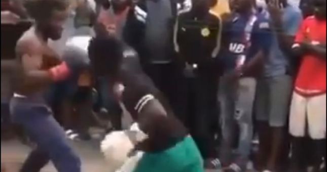 VIDEO: 13 triệu lượt xem cậu bé 12 tuổi hạ gục võ sĩ nghiệp dư