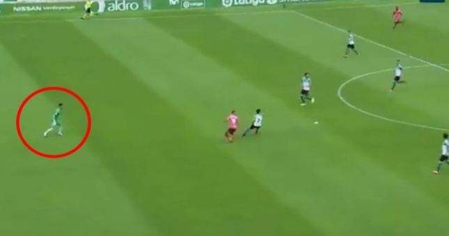 Con trai Zidane phạm sai lầm ngớ ngẩn báo hại đội nhà