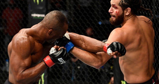 UFC 251: Kamaru Usman đánh bại Jorge Masvidal