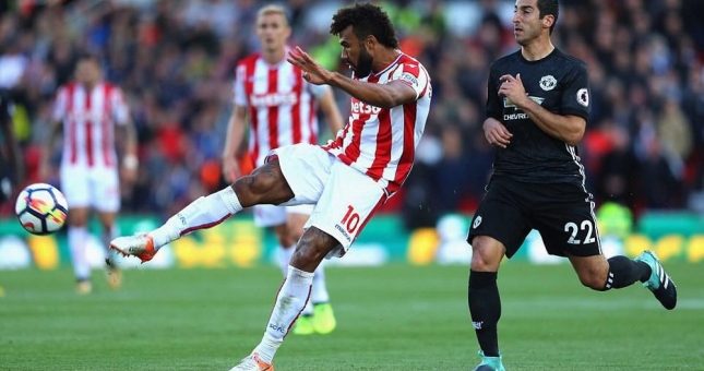 VIDEO: 'Người hùng PSG' khiến MU của Mourinho ôm hận