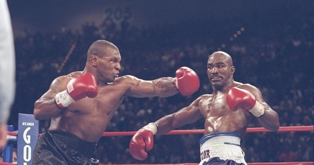 Lộ thời điểm Mike Tyson thượng đài với Evander Holyfield