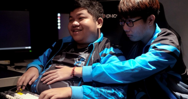 VCS đưa ra án phạt đối với tuyển thủ PHT vì hành vi bán độ