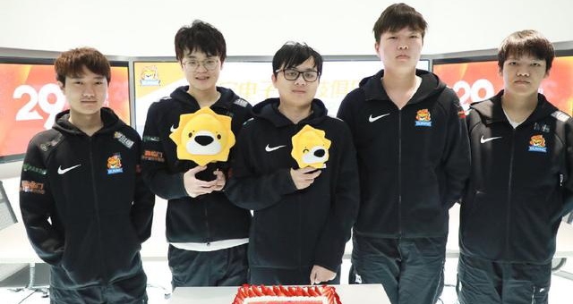 Lịch thi đấu của SN và SofM tại LPL mùa Xuân 2021