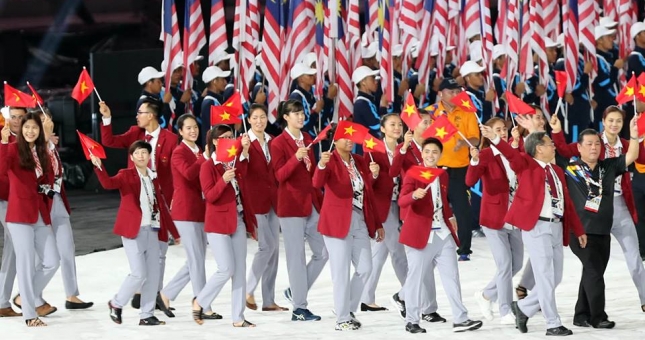 VĐV bóng chuyền xinh đẹp trong ngày khai mạc SEA Games 29