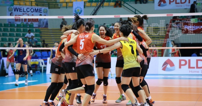 Bóng chuyền nữ Việt Nam - Malaysia: cẩn thận không thừa