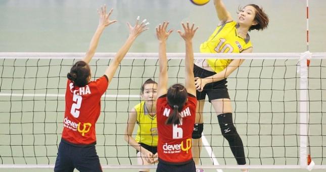 Trực tiếp chung kết giải bóng chuyền quốc tế Vĩnh Long 2017