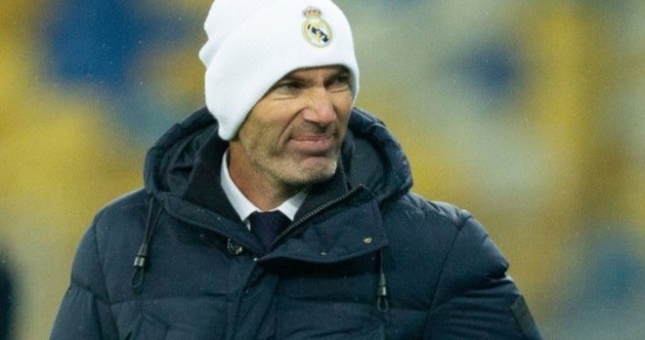Zidane hết phép, Real Madrid lâm nguy
