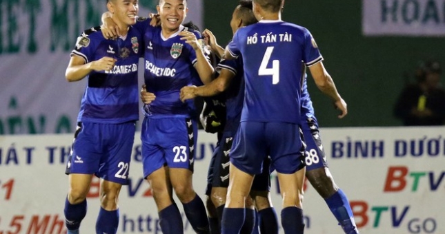 Tướng mới đến, ‘Chelsea Việt Nam’ thách thức mọi đối thủ