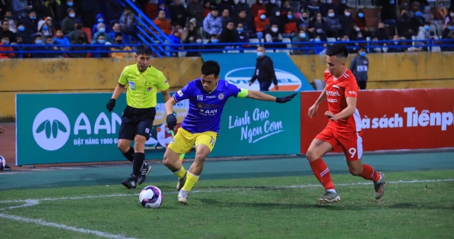 Hà Nội FC giành Siêu cúp và những bài toán phải giải