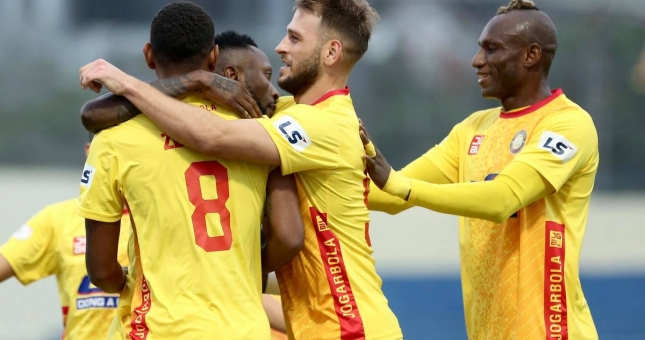 Thanh Hóa thắng Nam Định: Ngọt ngào hay cay đắng cho Gramoz Kurtaj?