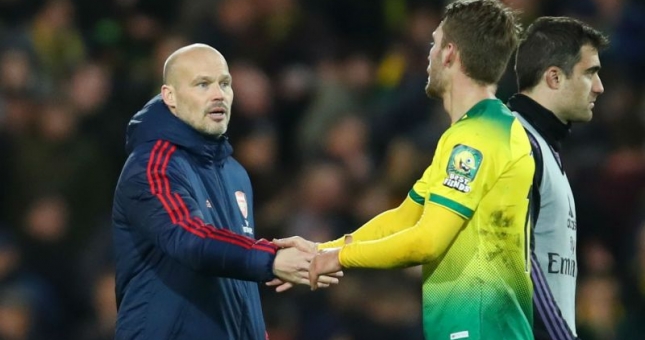 Huyền thoại Arsenal tin tưởng Pháo thủ sẽ lọt top 4