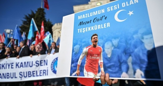 Trận Arsenal vs Man City chính thức bị cấm chiếu tại Trung Quốc