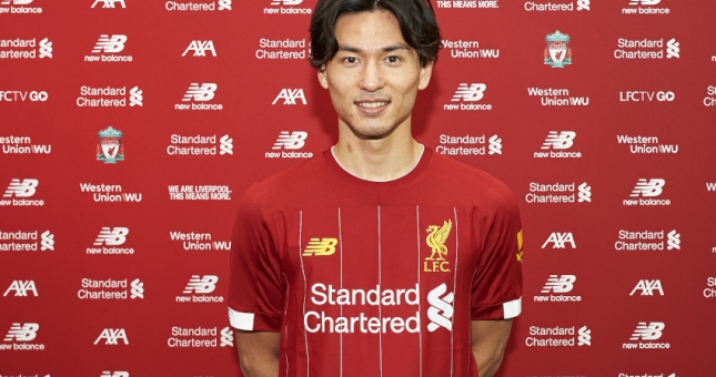 CHÍNH THỨC: Takumi Minamino gia nhập Liverpool