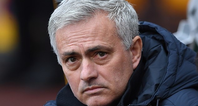 Mourinho thừa nhận cạn tình với Chelsea